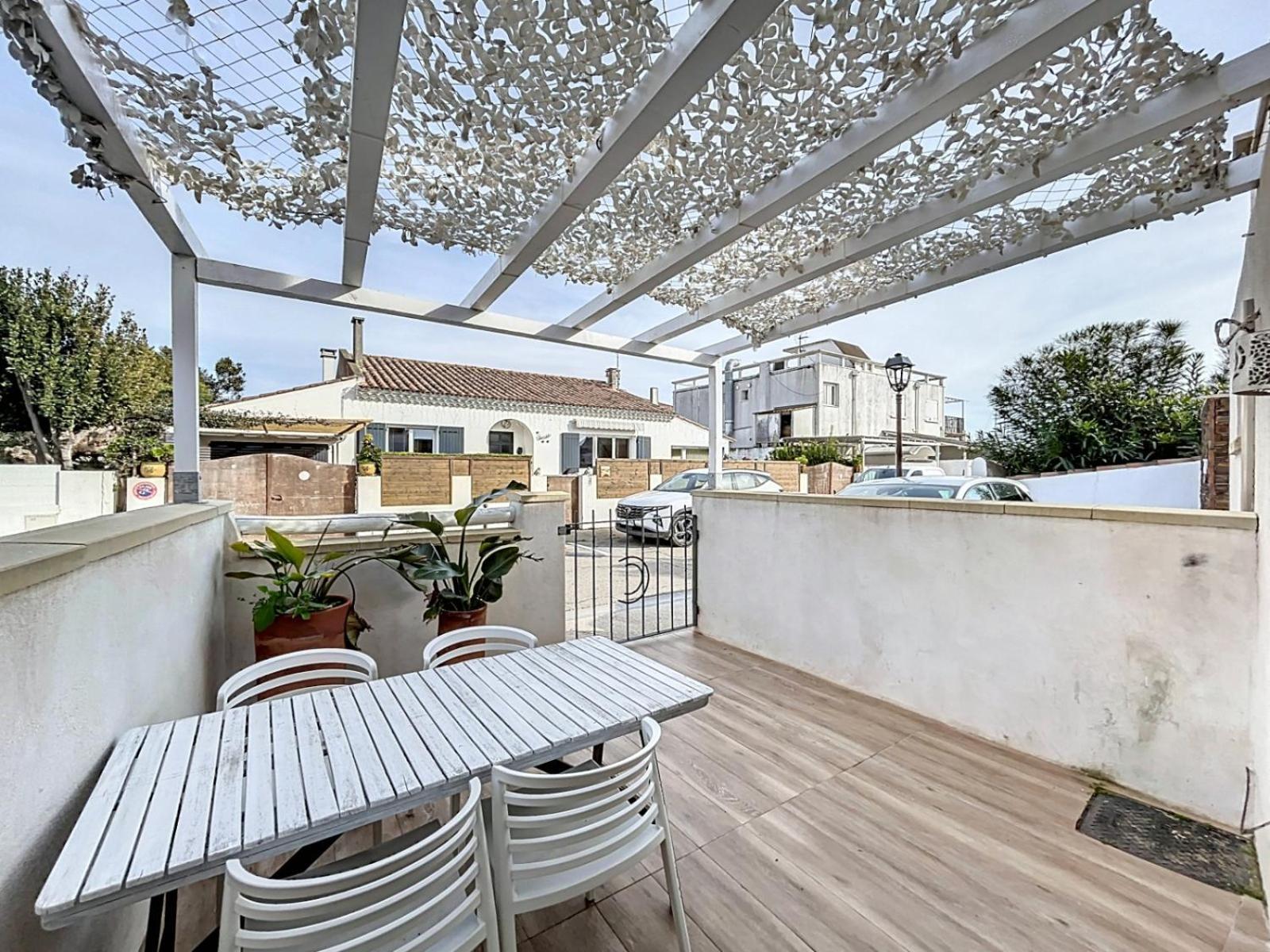 Appartement Le Loft Saintes-Maries-de-La-Mer Exterior foto
